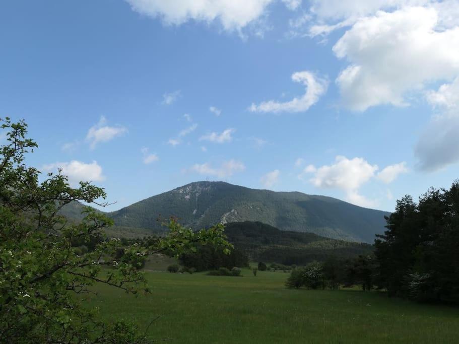 Montagne, mer et Verdon Séranon Buitenkant foto